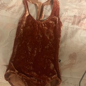 lucky leo orange velvet rare (trading or selling)